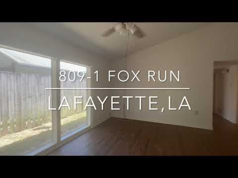 Lafayette House: 809-1 Fox Run Avenue