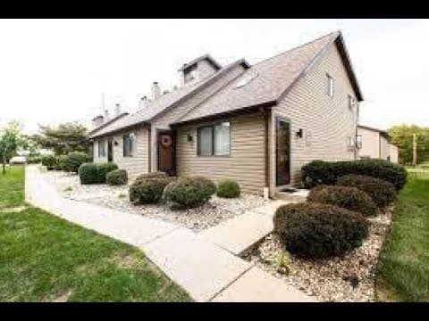 O'Fallon Condo: 445-7 Ponderosa Ave