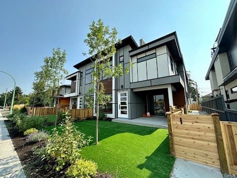 Kelowna House: 1-867 Morrison Ave