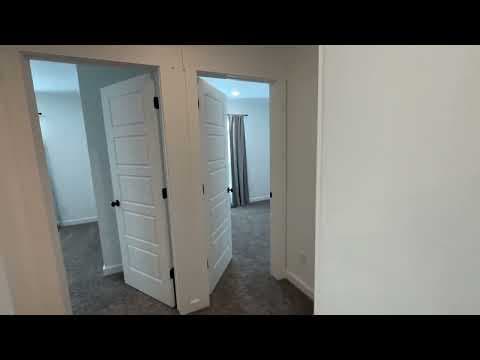 Centerton House: 950 Ventnor Avenue