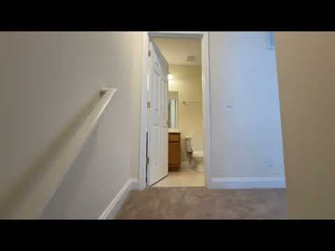 Grottoes Townhome: 104-D 12th Street