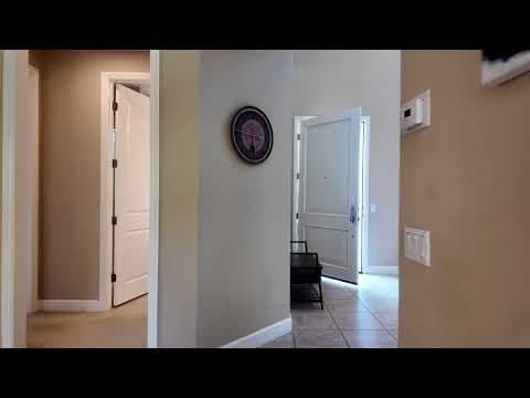 Irvine House: 64 Thornapple
