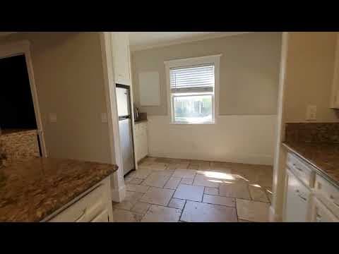 Sacramento House: 2153 7th Ave