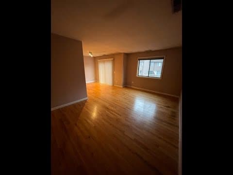 Danbury House: 166 Old Brookfield Road