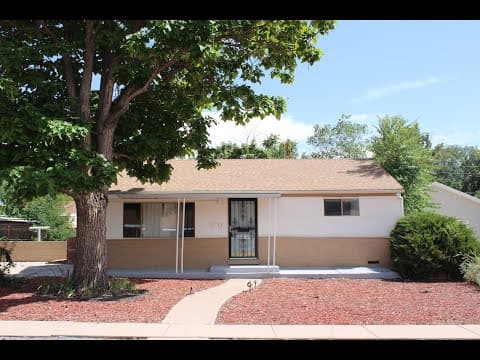 Pueblo House: 1514 Kickapoo Rd