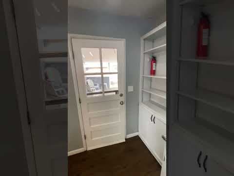 Denver House: 3482 S Dallas Court