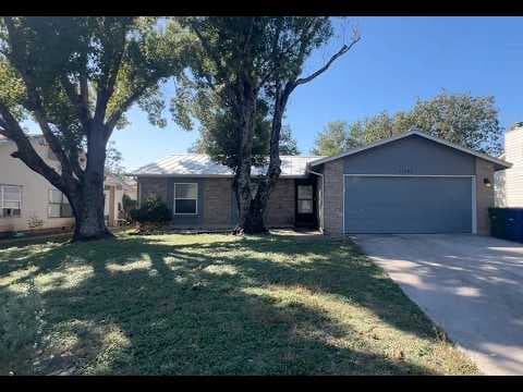 San Antonio House: 11207 Spring Pine