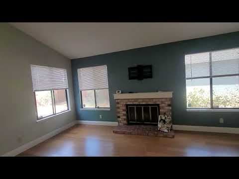 Sacramento House: 284 River Run Cir