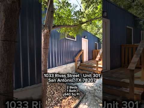 San Antonio Townhome: 1033 Rivas Street