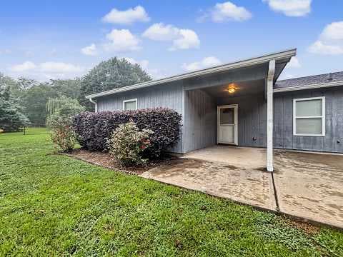 Loganville Condo: 560 Lee Byrd Rd