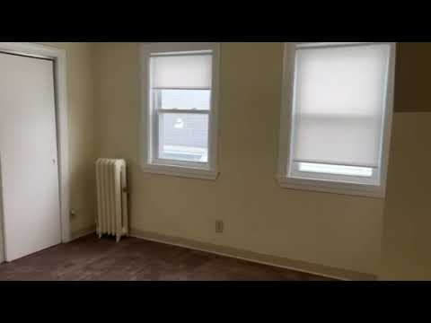 Waltham Apartment: 80 Robbins St