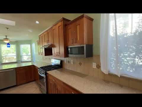 Albuquerque House: 9600 Allande Rd NE