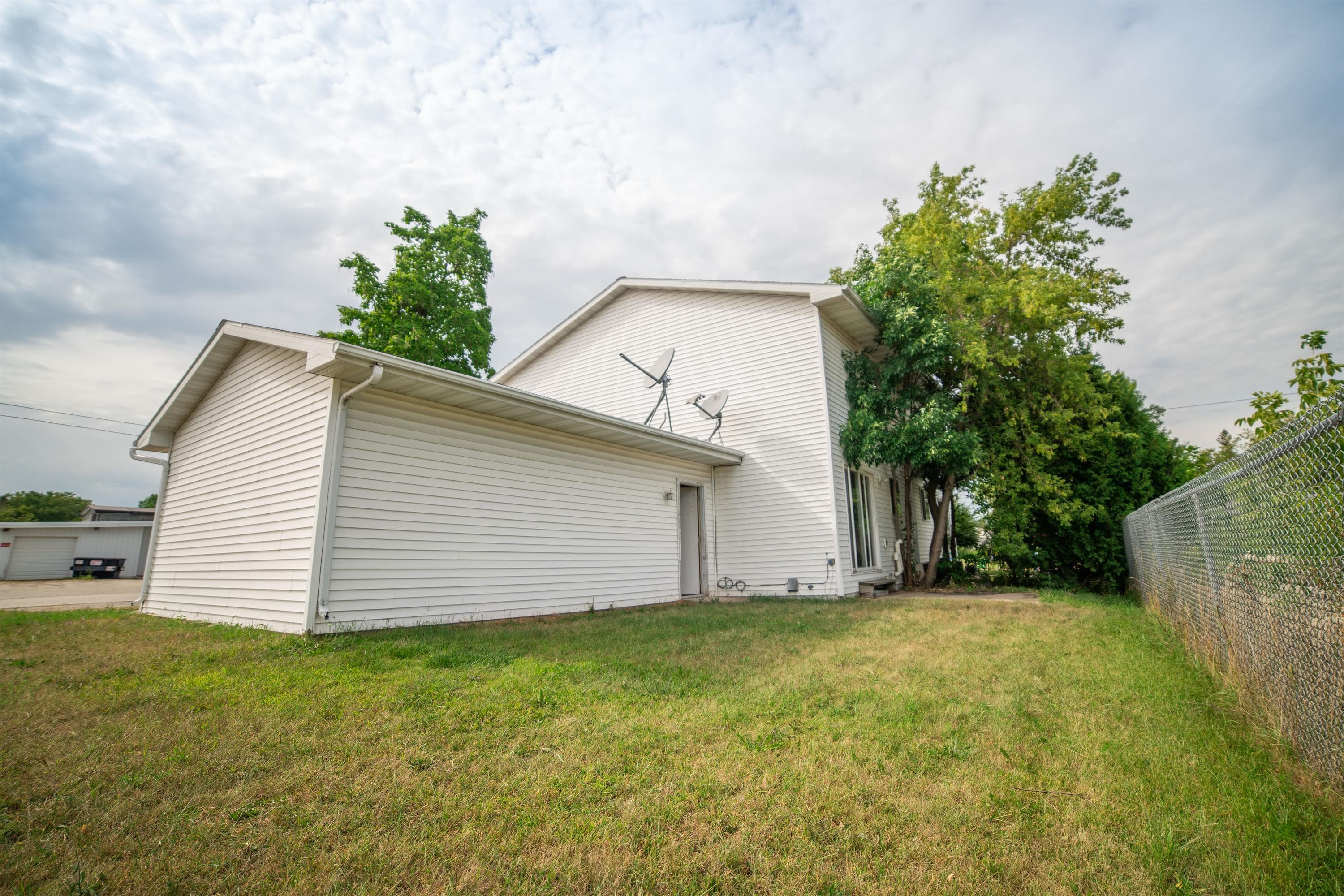 Pulaski Condo: 210 Second