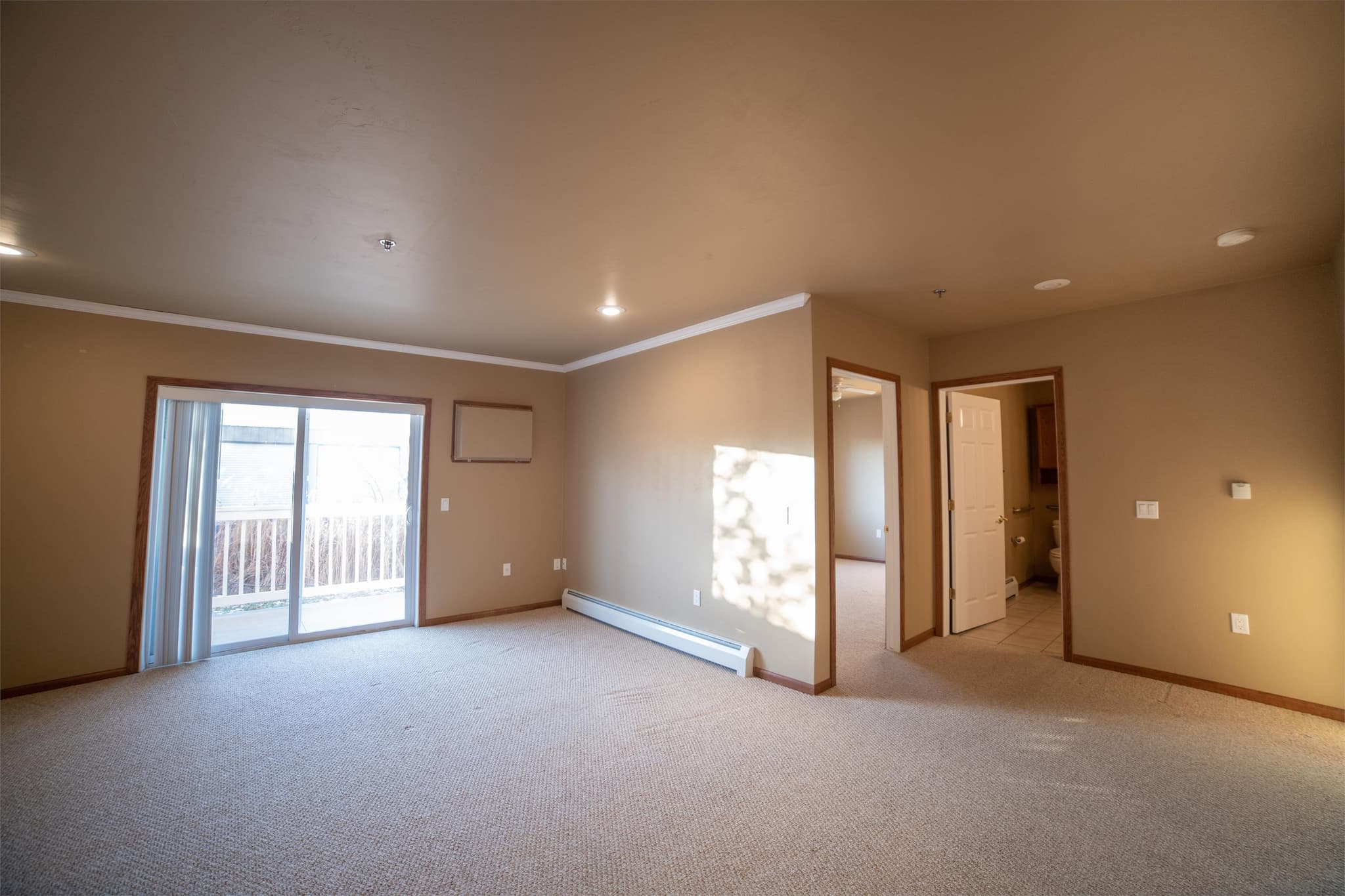 Little Chute Condo: 830 East Elm Drive - 1F