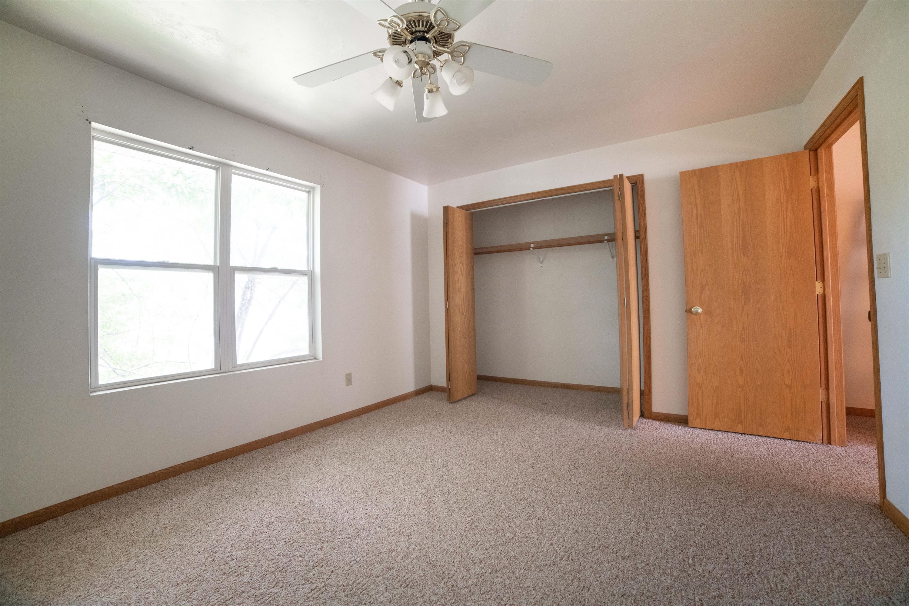 Pulaski Condo: 210 Second