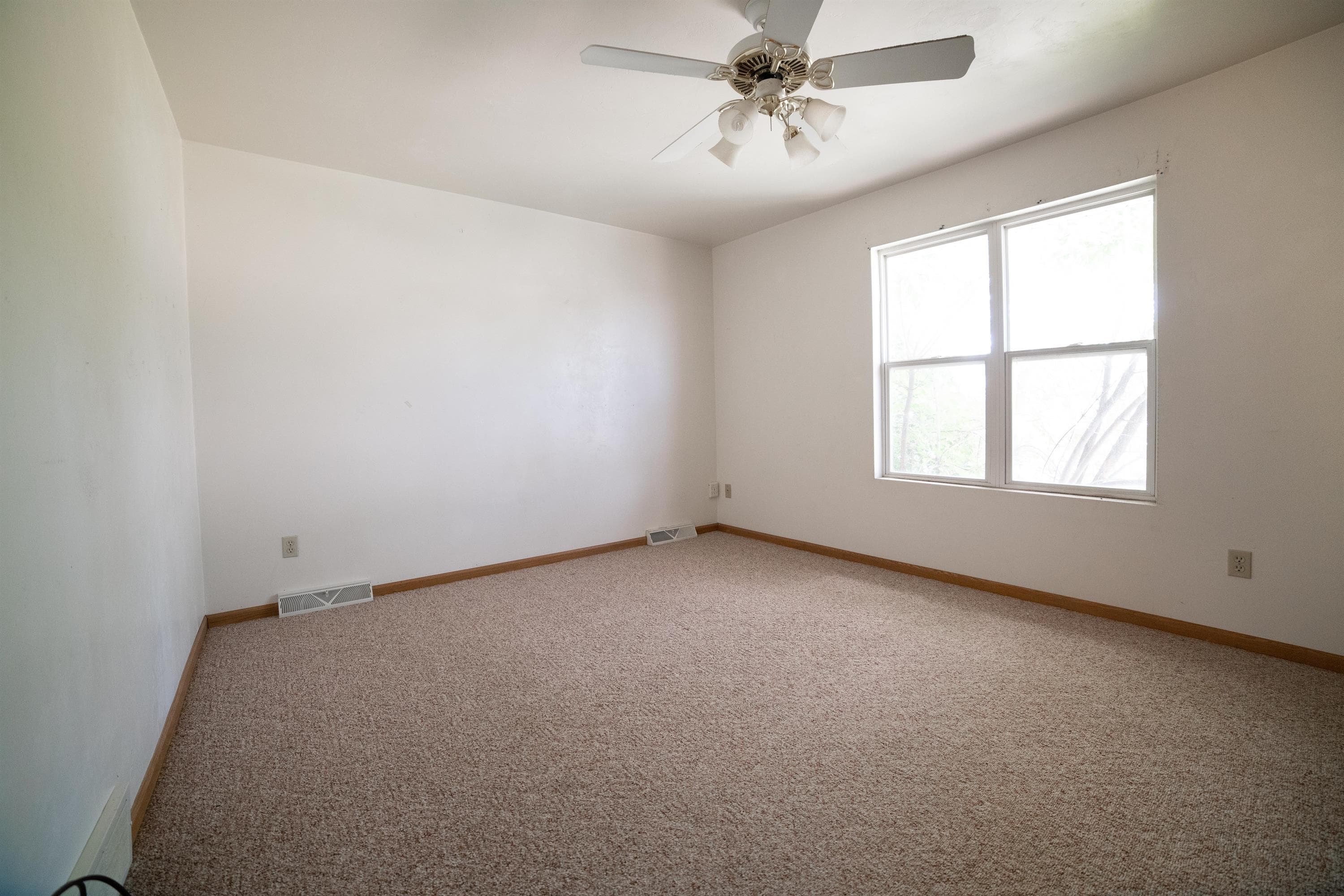 Pulaski Condo: 210 Second