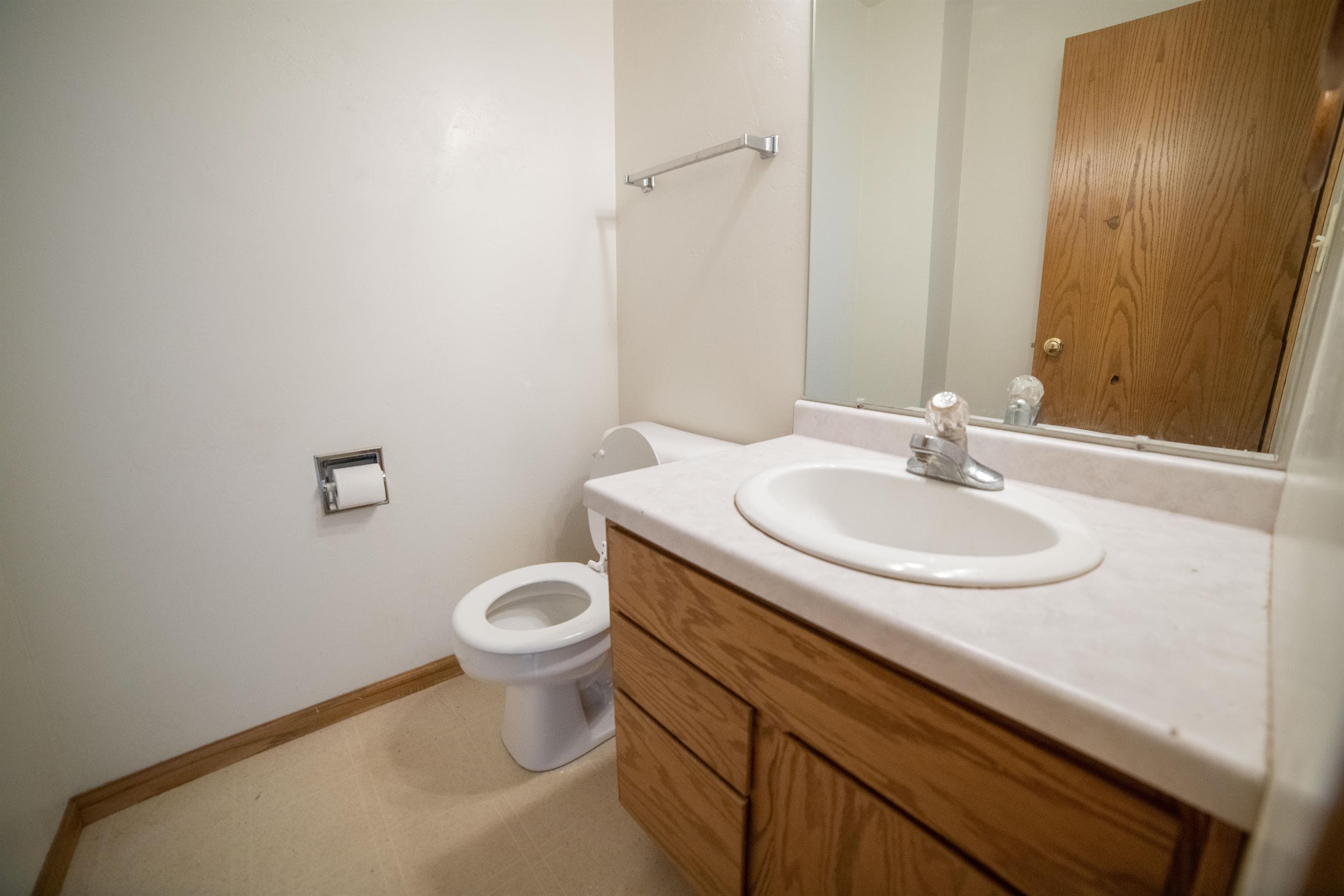 Pulaski Condo: 210 Second