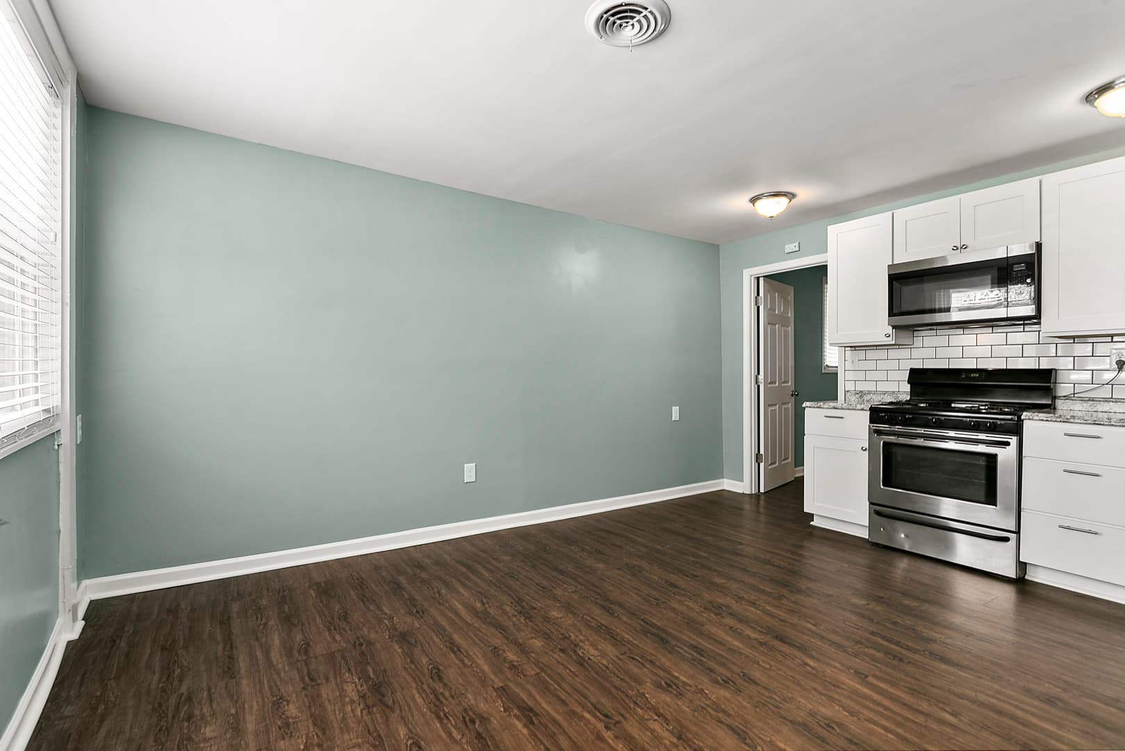 Kansas City Condo: 4158 Oak St
