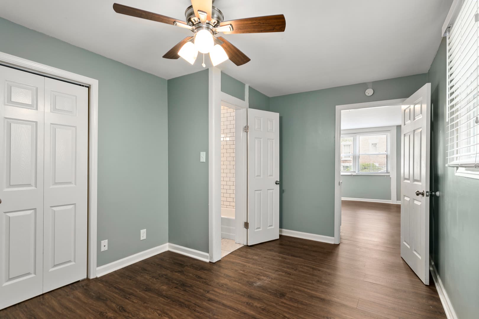 Kansas City Condo: 4158 Oak St