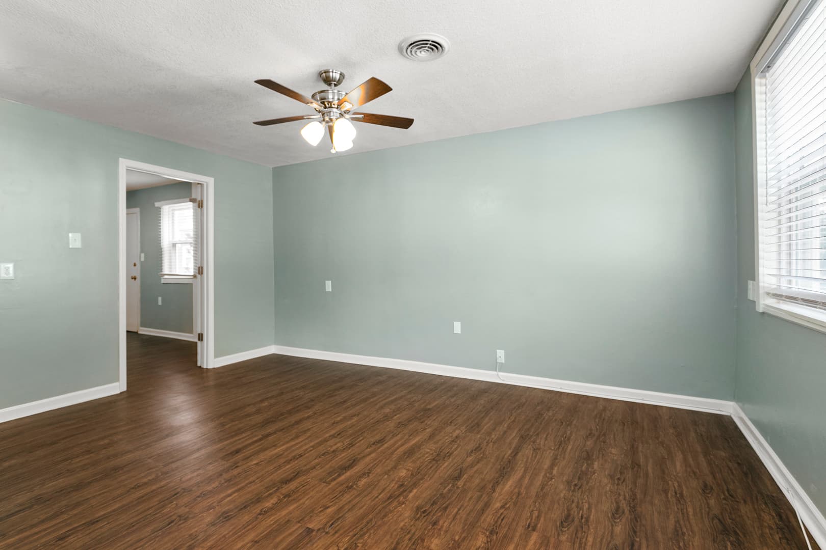 Kansas City Condo: 4158 Oak St