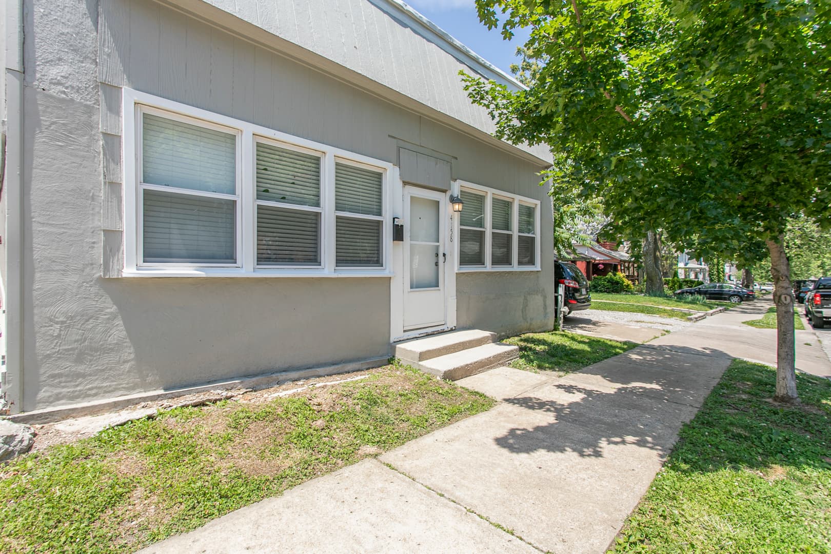 Kansas City Condo: 4158 Oak St