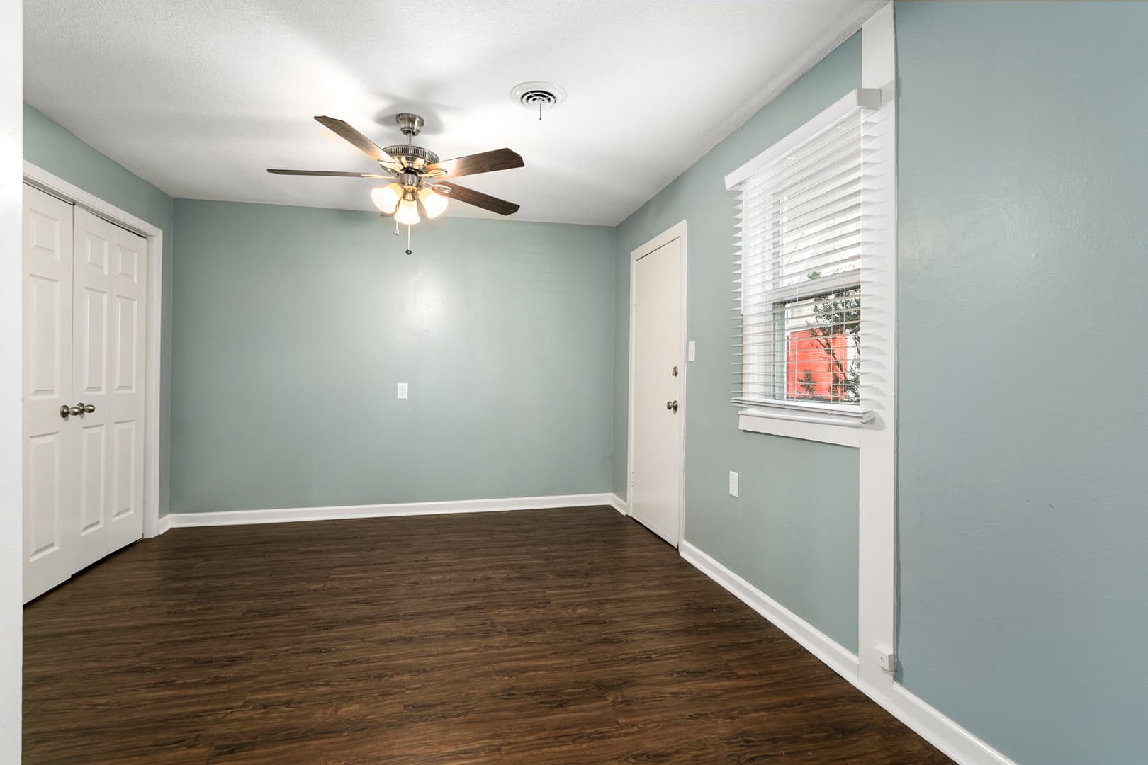 Kansas City Condo: 4158 Oak St