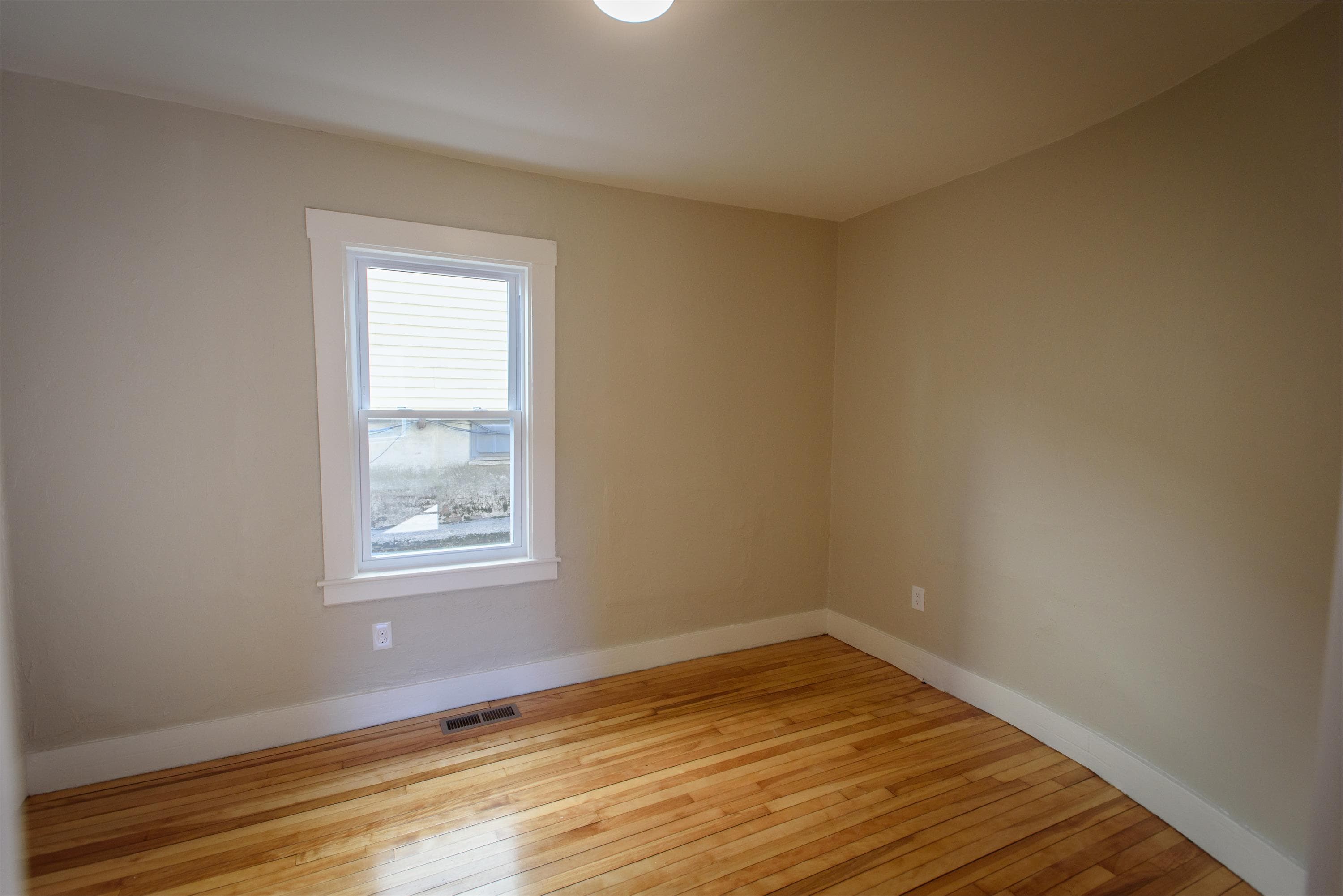 Worcester Condo: 3 Seward Street - 1
