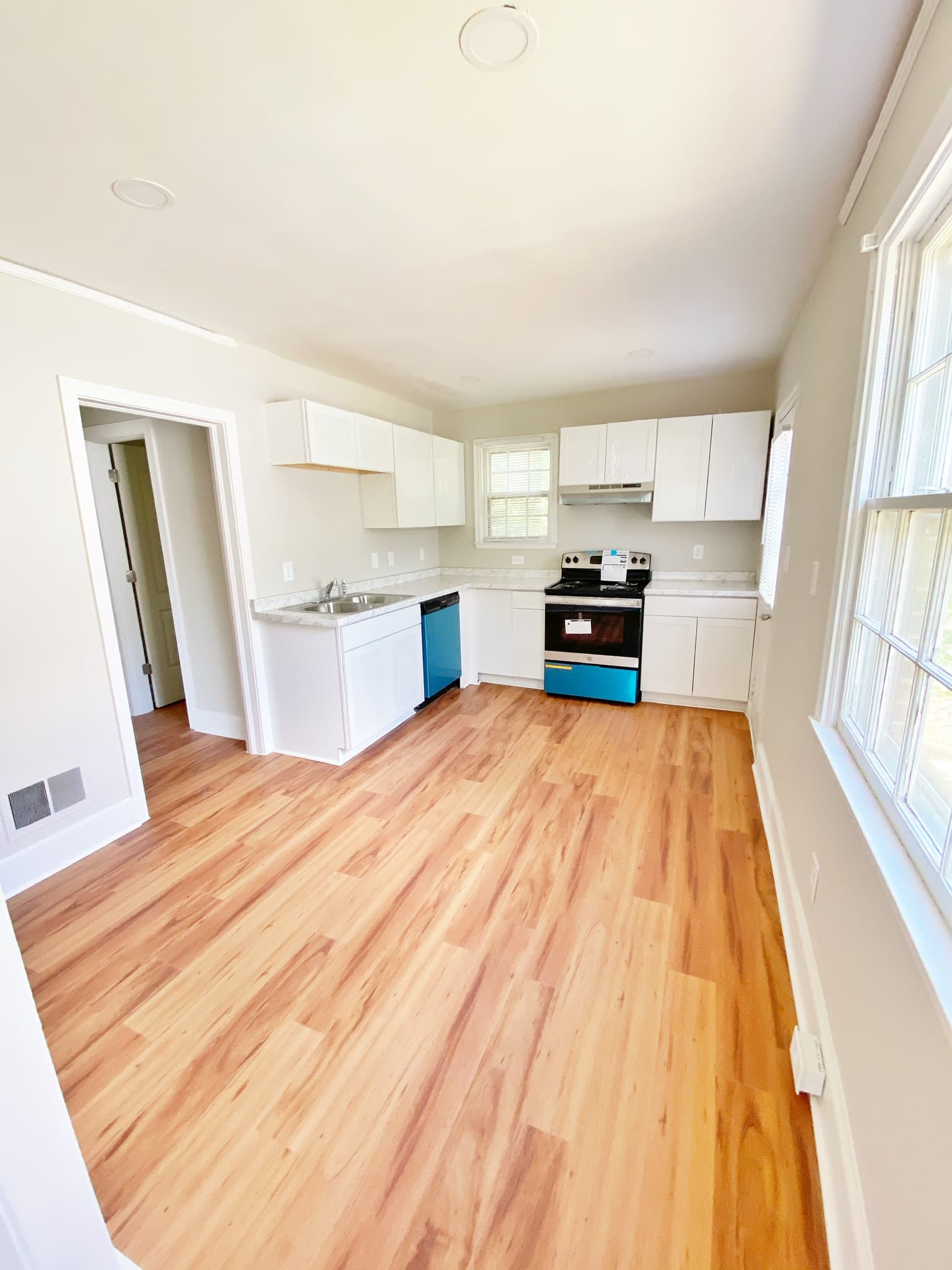 Burlington Condo: 306 North Ireland Street - 308