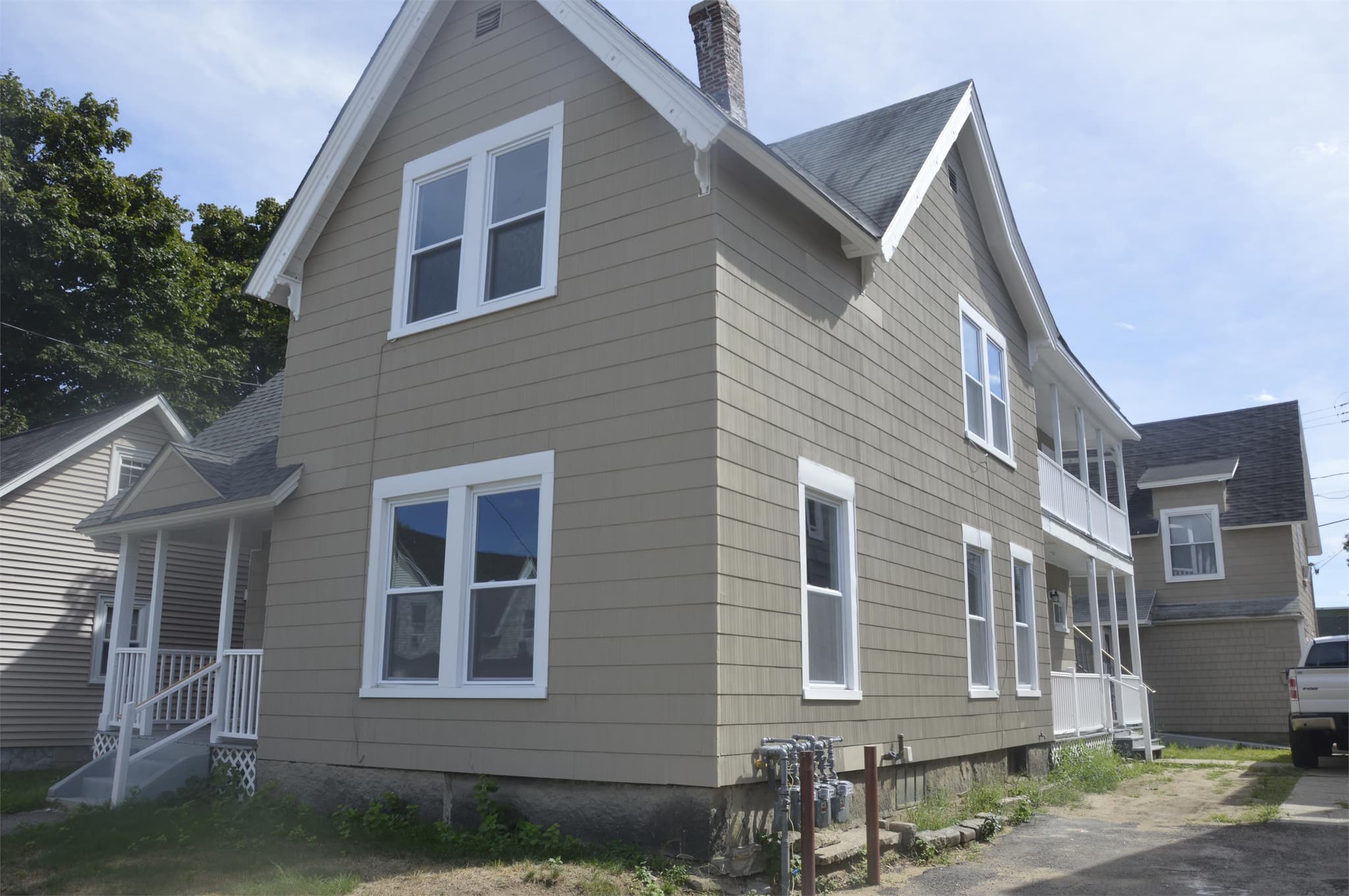 Manchester Condo: 429 Central Street - 1R