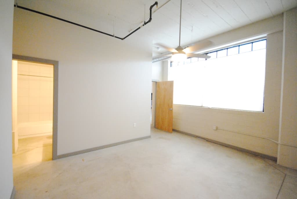 Saint Louis Apartment: 8125 Michigan Ave