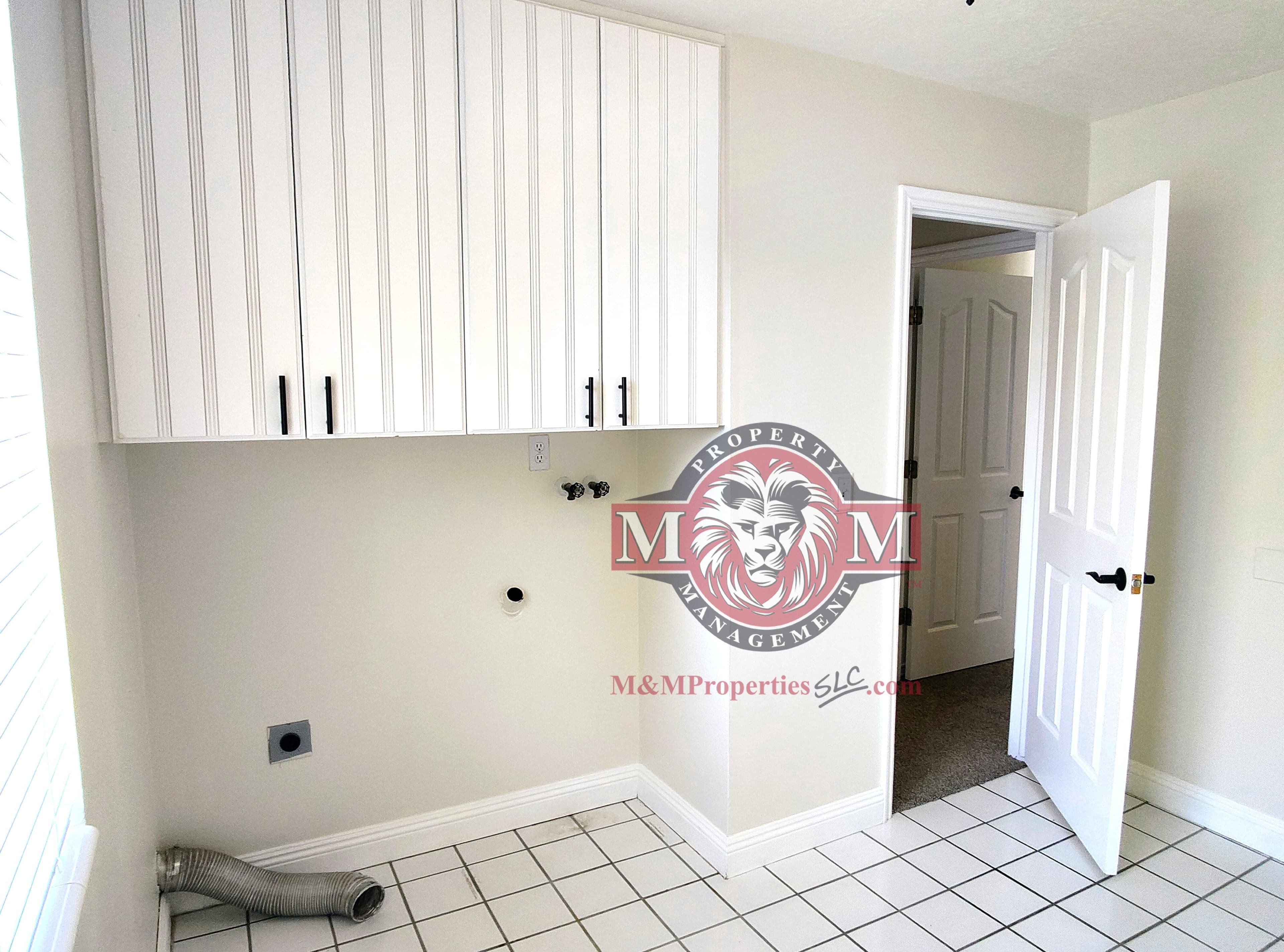 Riverton House: 3253 W 11975 S