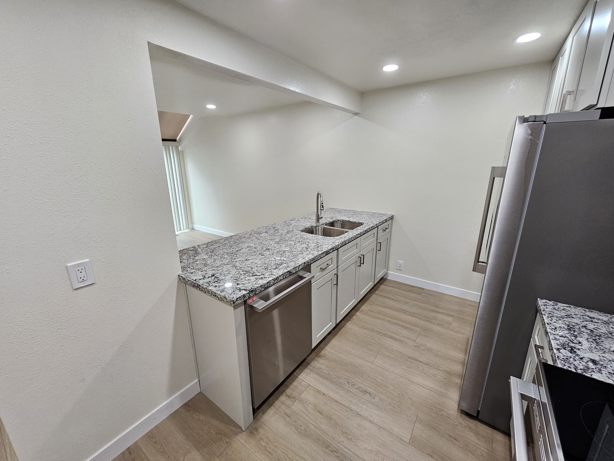 Midvale Multiplex: 975 E Essex Court Way
