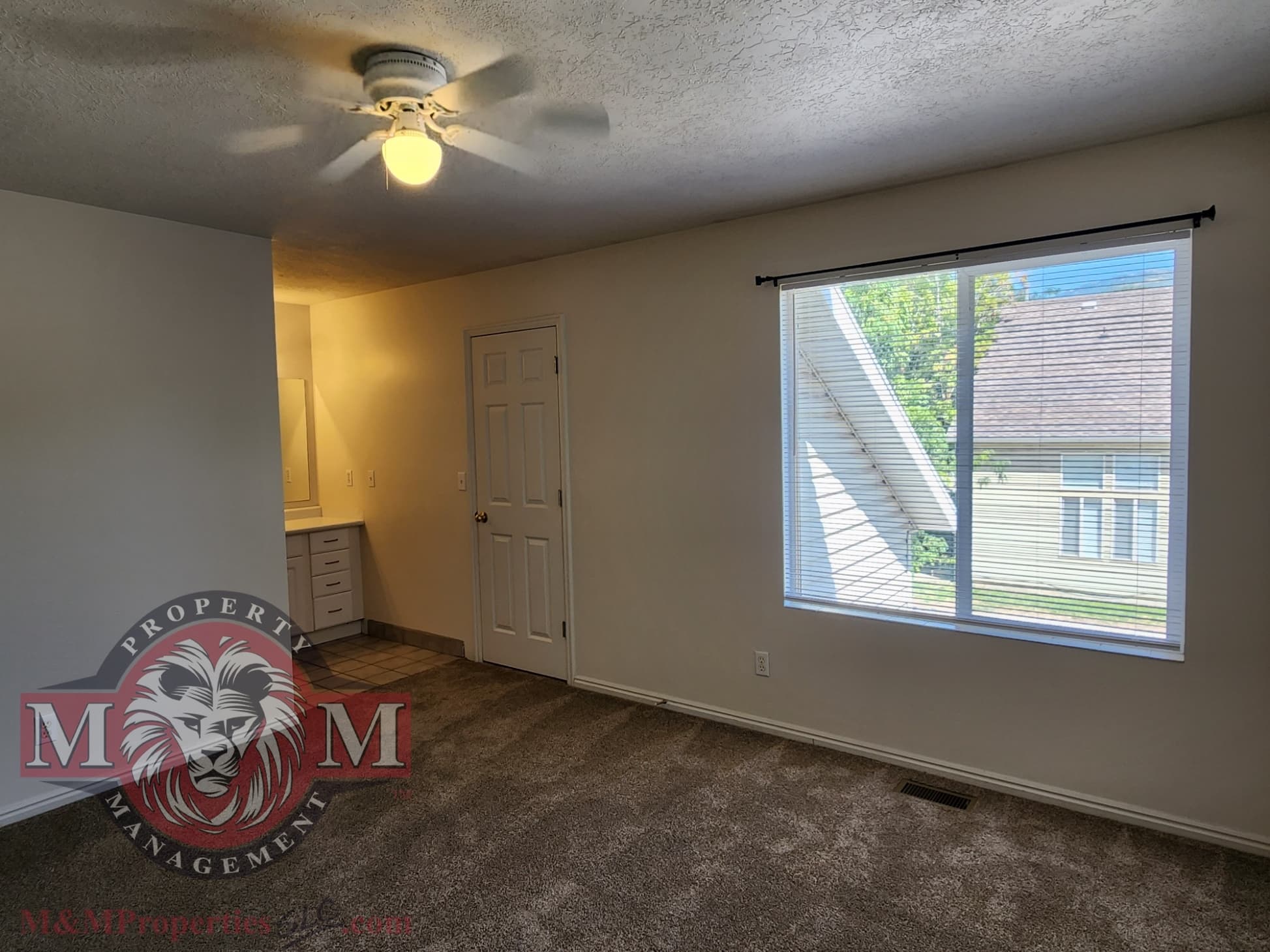 Bountiful Townhome: 129 W 100 N