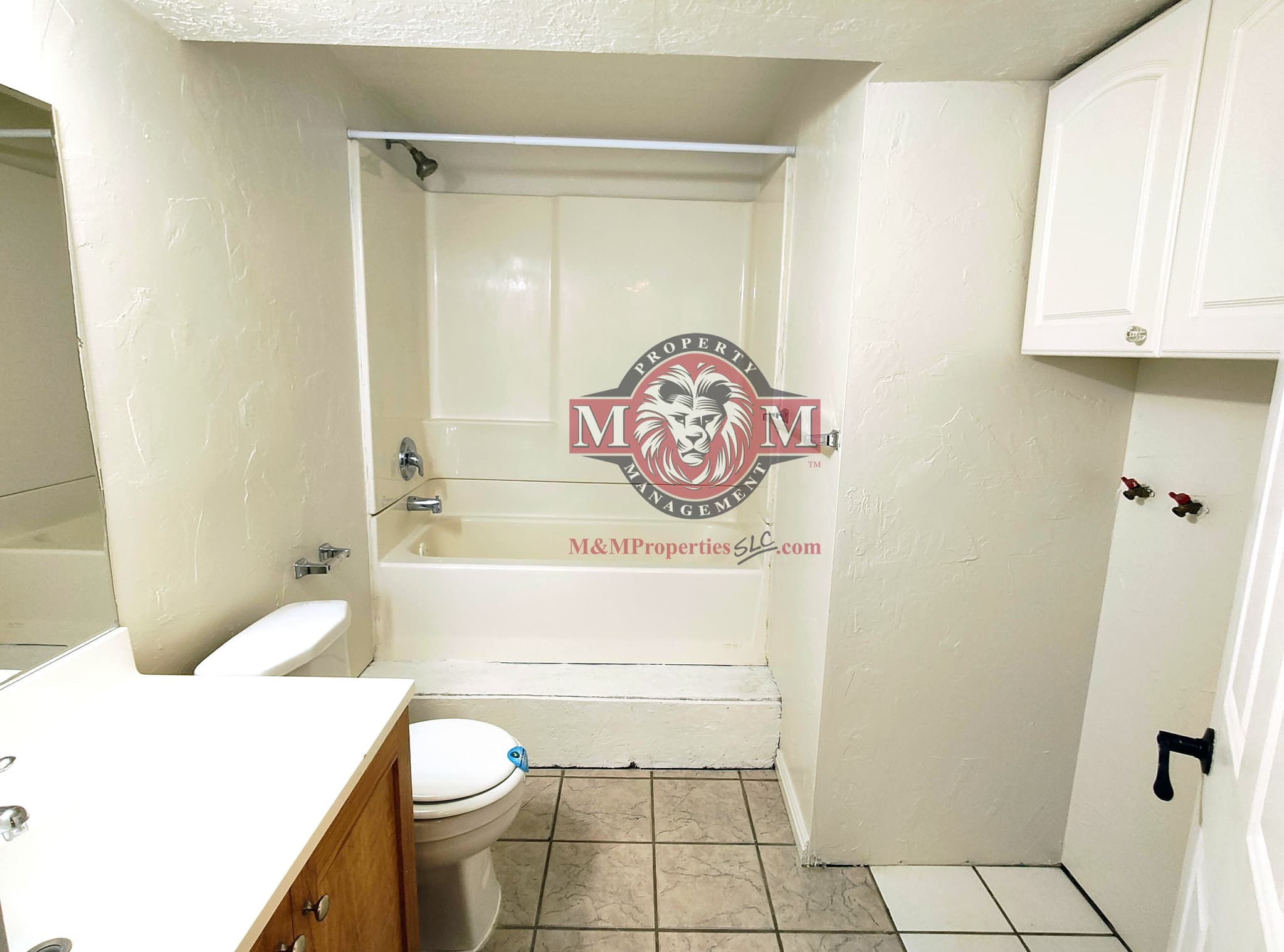Riverton House: 3253 W 11975 S