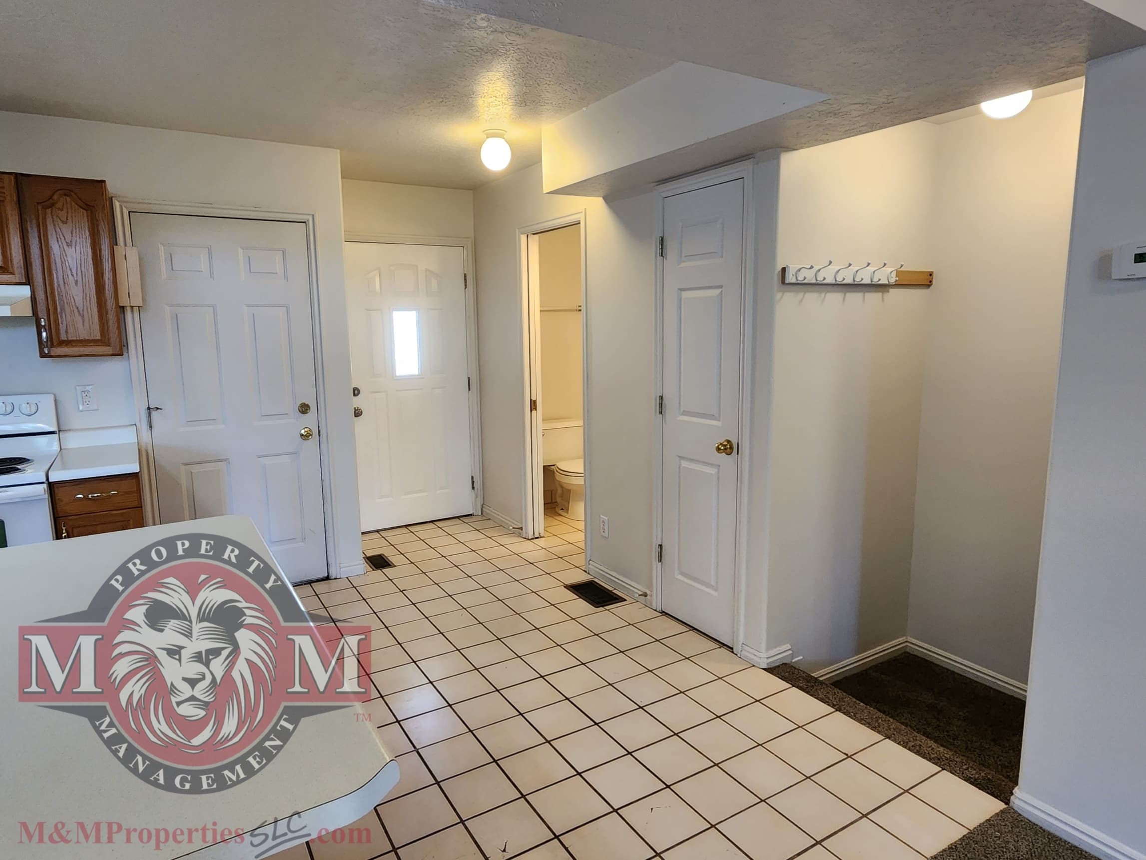 Bountiful Townhome: 129 W 100 N