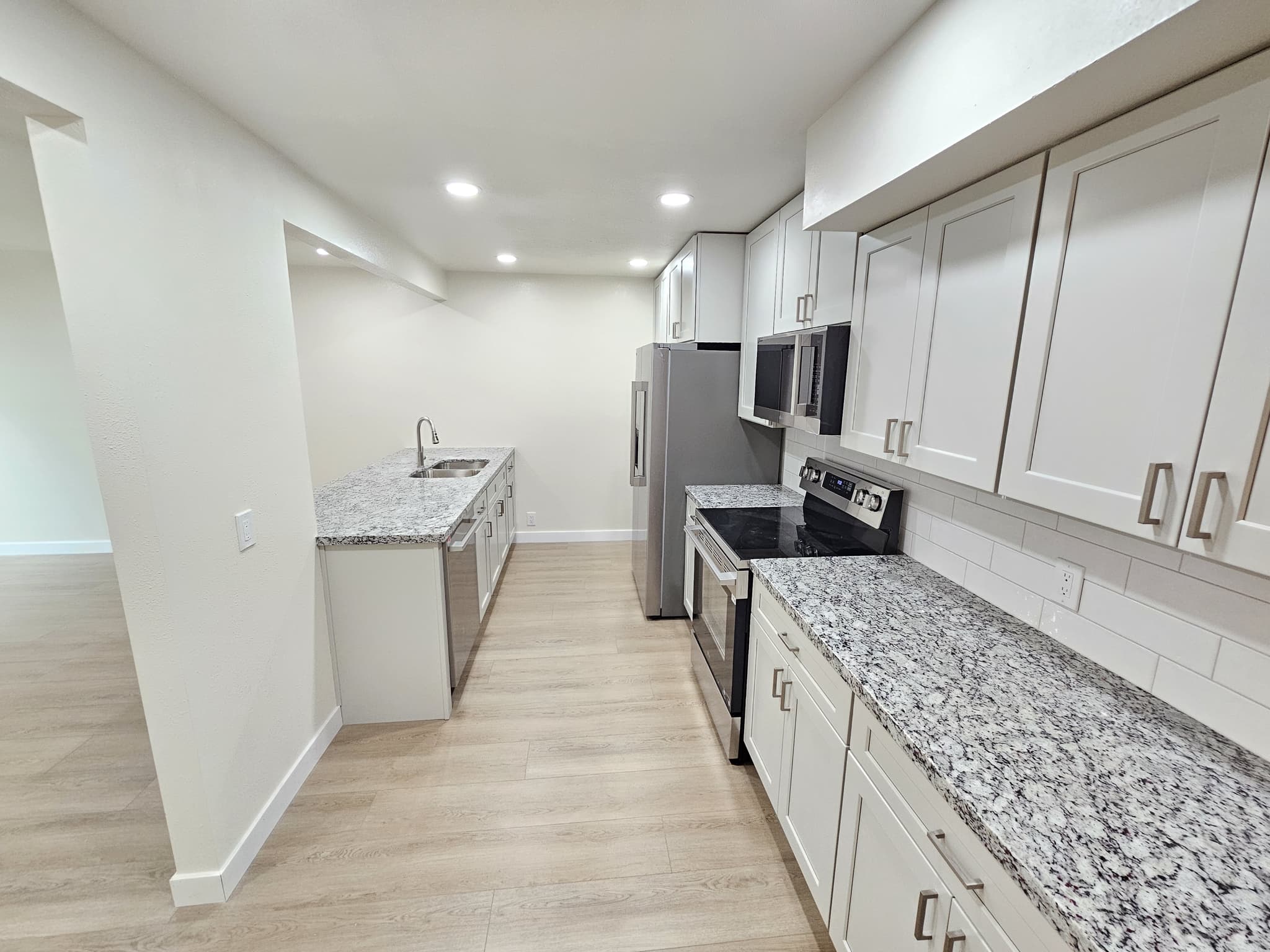Midvale Multiplex: 975 E Essex Court Way
