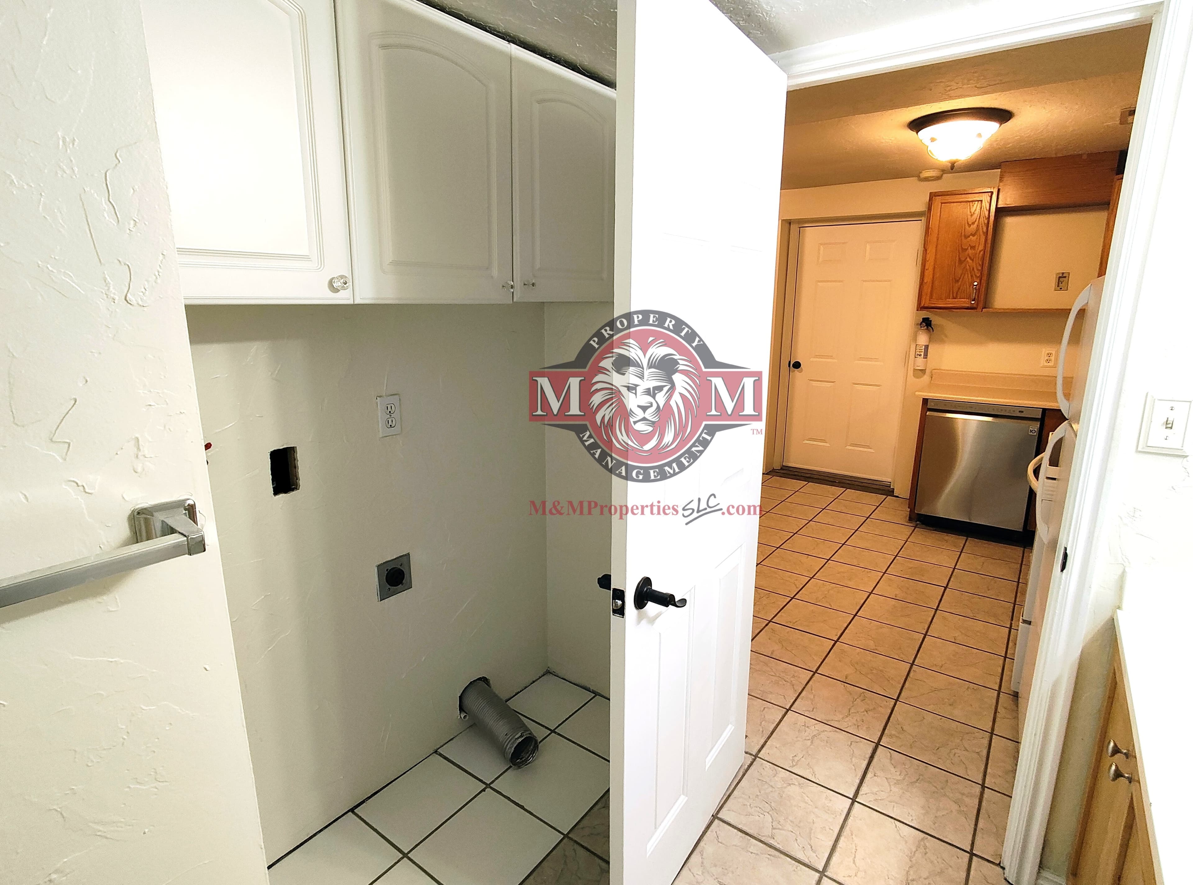 Riverton House: 3253 W 11975 S