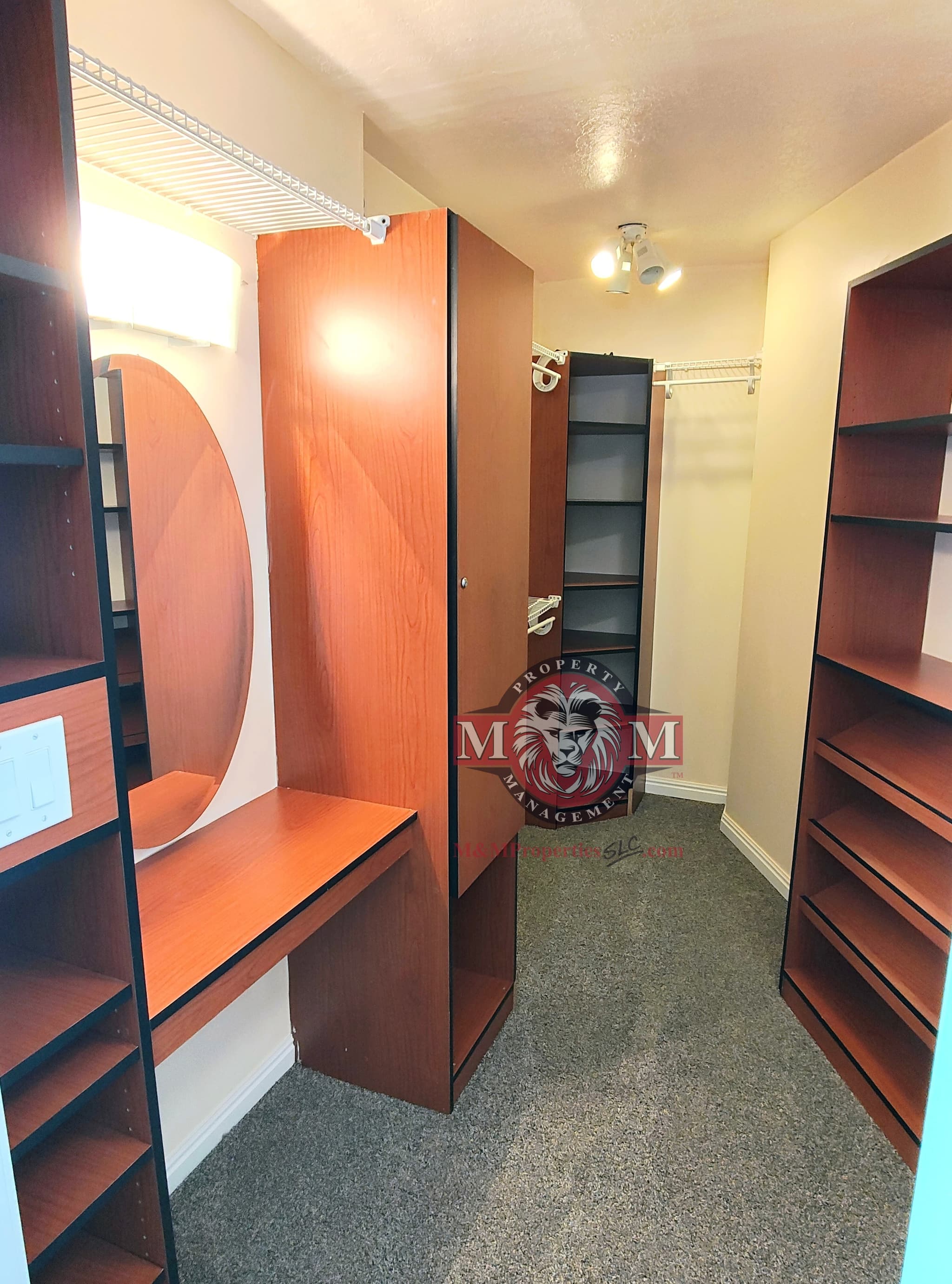 Riverton House: 3253 W 11975 S