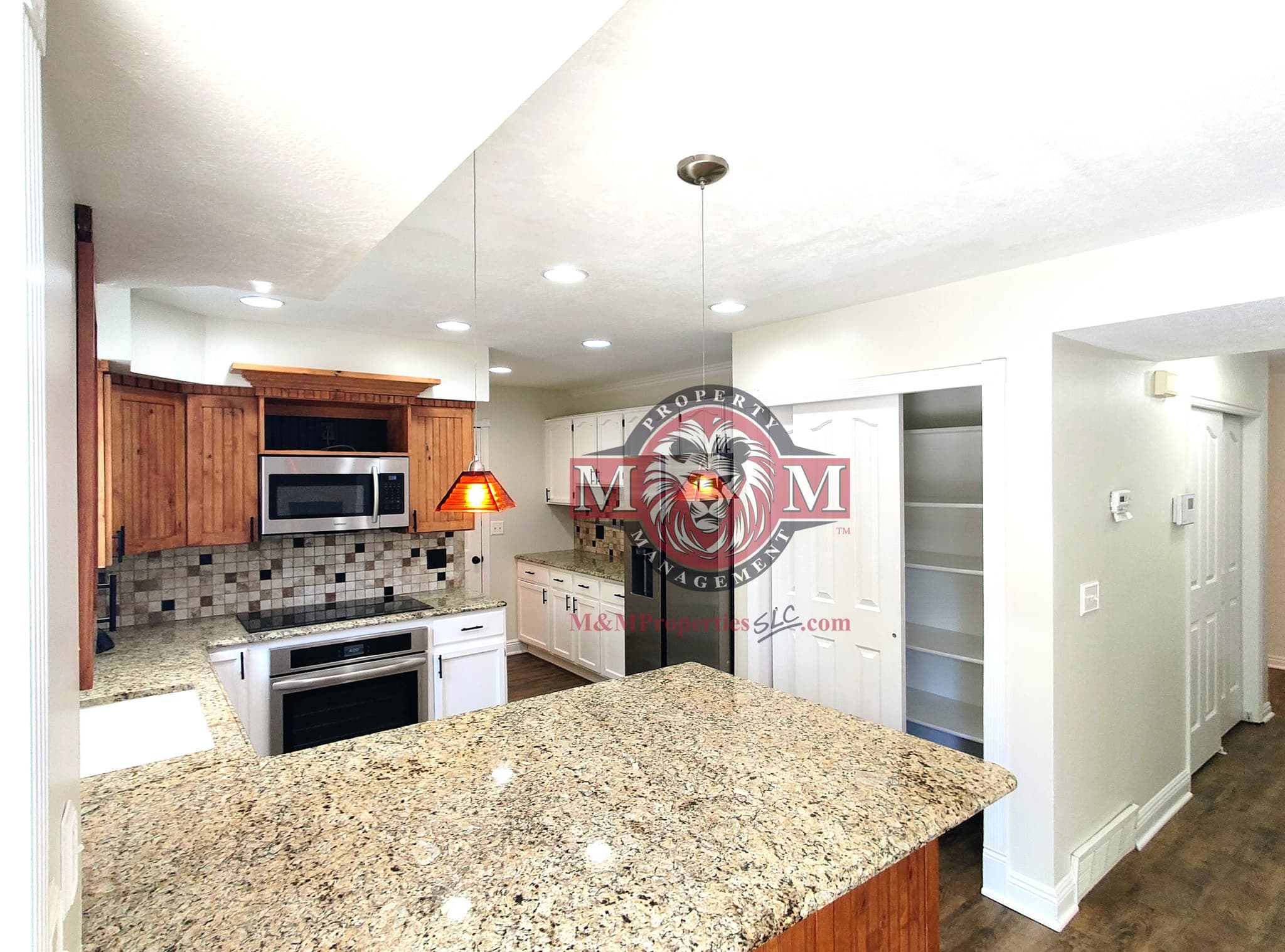 Riverton House: 3253 W 11975 S