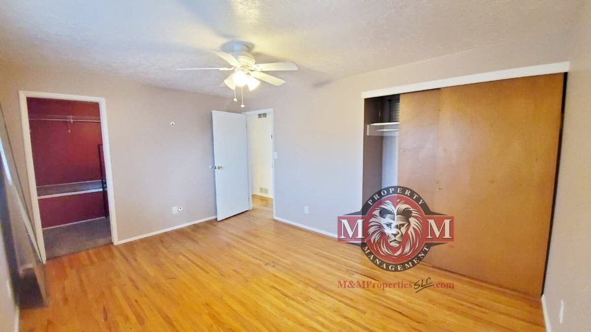 Salt Lake City House: 1478 W Teakwood Dr