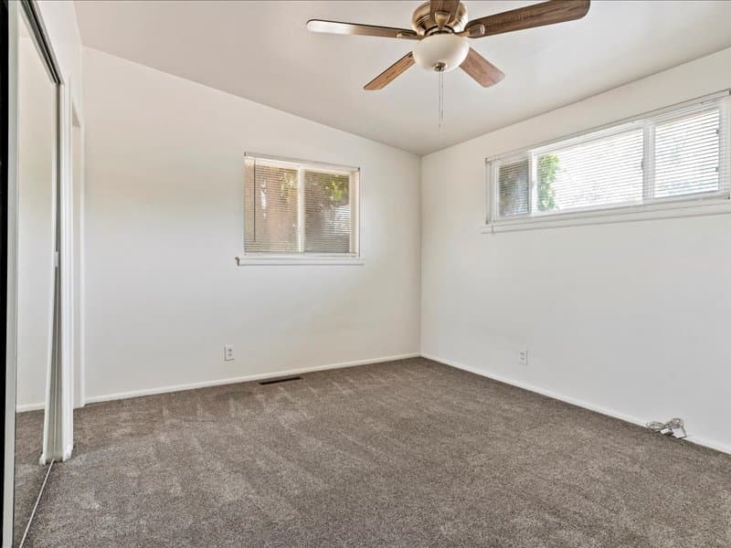 Salt Lake City House: 1376 E Greenfield Ave