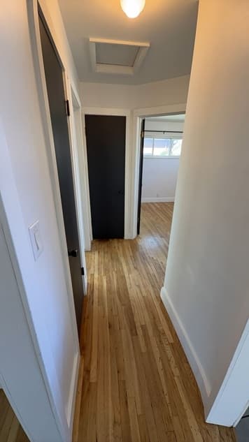 Magna House: 8350 W Mix Ave