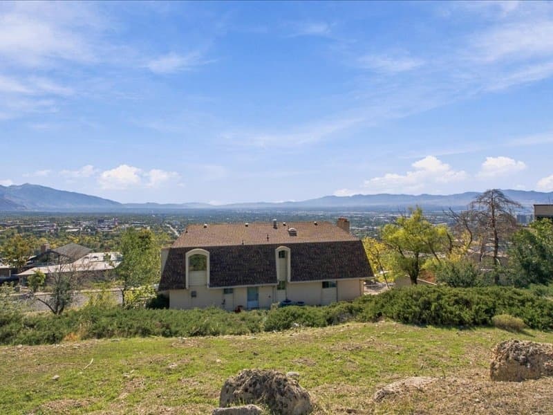 Salt Lake City House: 1243 E Chandler Cir