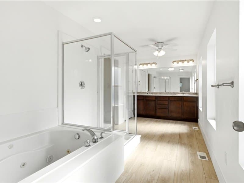 Bluffdale House: 15207 S Charleville Cv