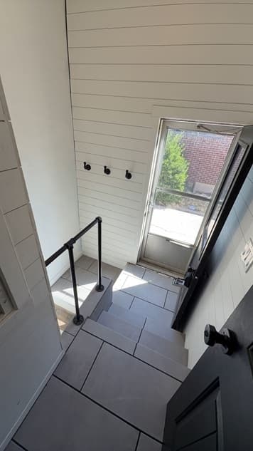 Magna House: 8350 W Mix Ave