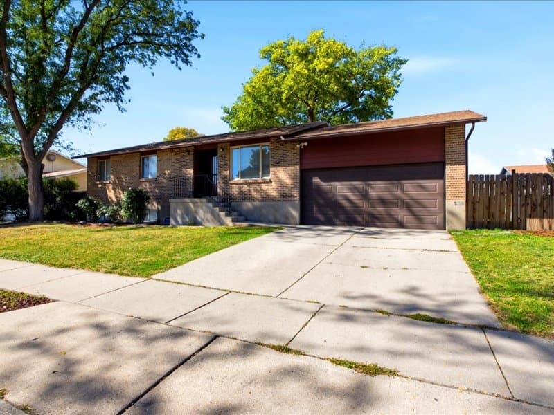 Salt Lake City House: 515 N New Star Dr