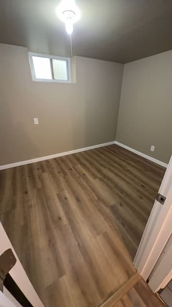 Magna House: 8350 W Mix Ave