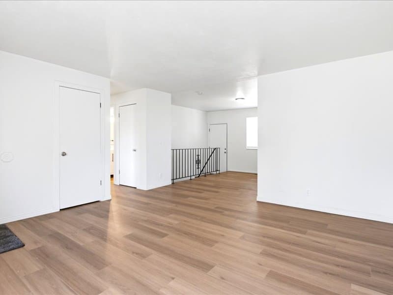Salt Lake City House: 515 N New Star Dr