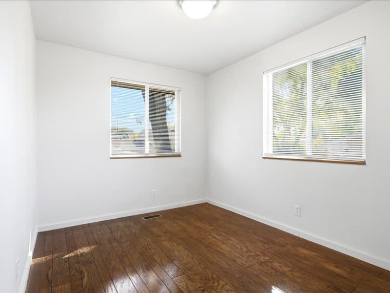 Salt Lake City House: 515 N New Star Dr