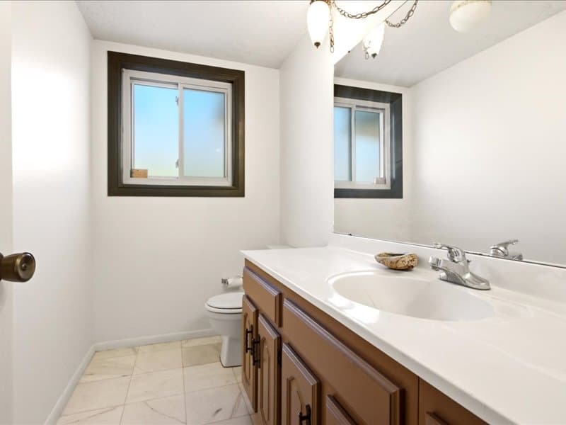 Salt Lake City House: 1243 E Chandler Cir